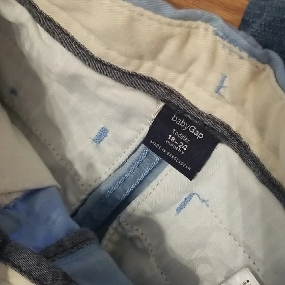Lot of 3 gap pants‎ 18-24mo